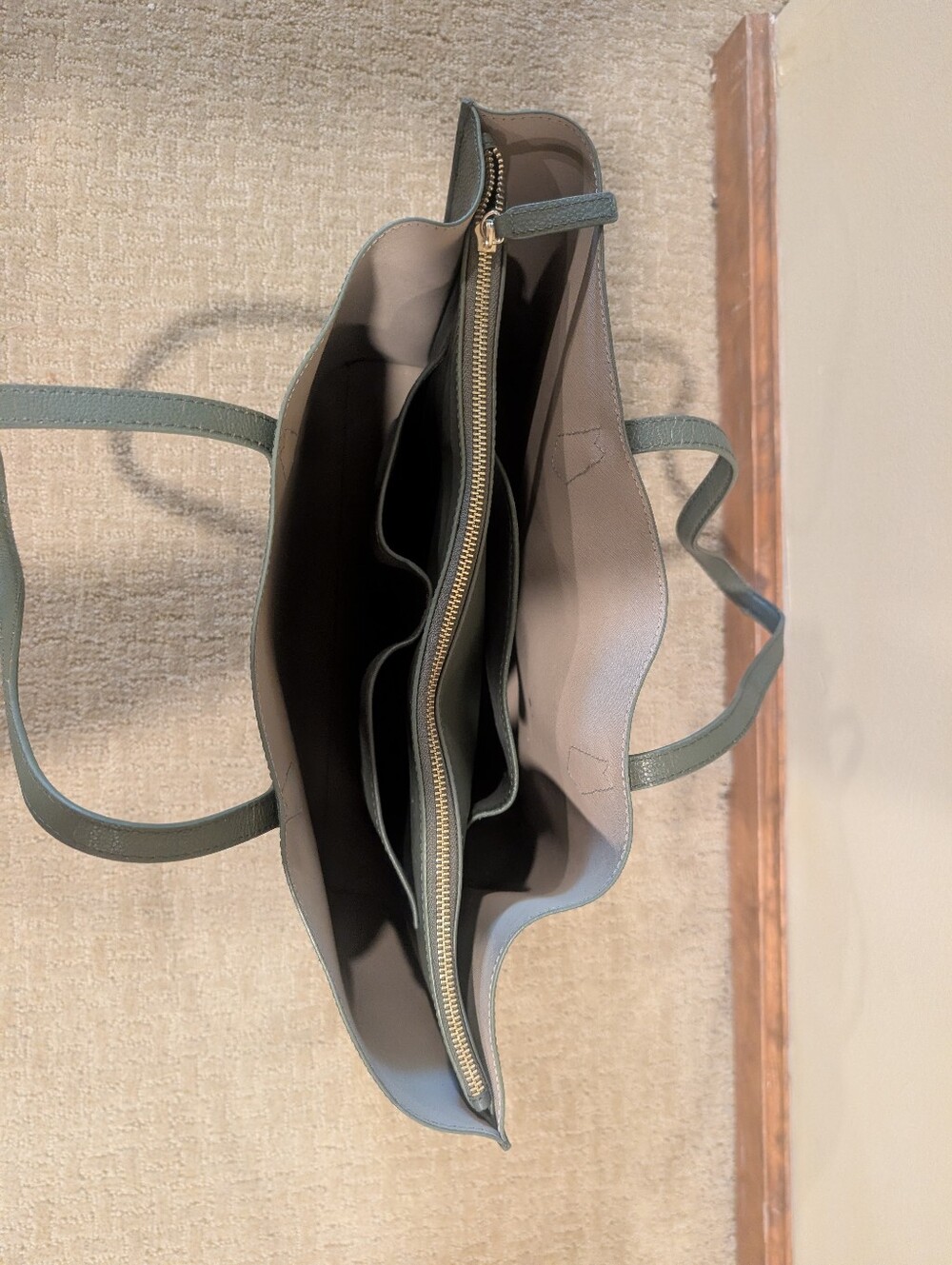 Quince Italian Leather Triple Compartment Shopper Tote Olive Green - Picture 7 of 9